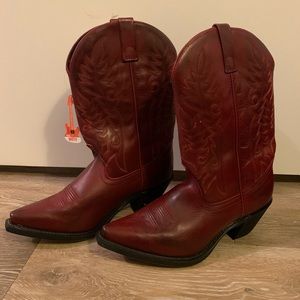 Laredo Womens Red Snip Toe Cowboy Boot